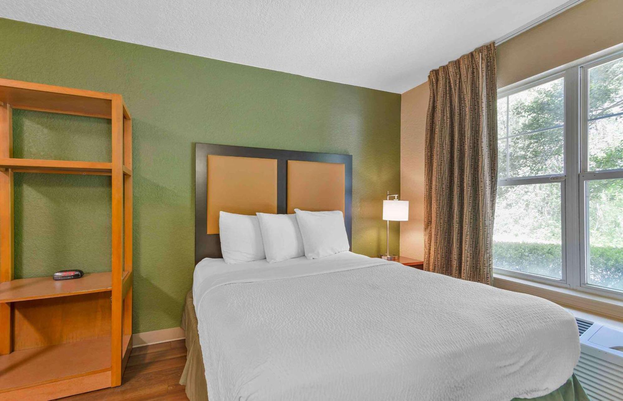 Extended Stay America Select Suites - Orlando - Maitland - Summit Tower Blvd Altamonte Springs Exteriör bild