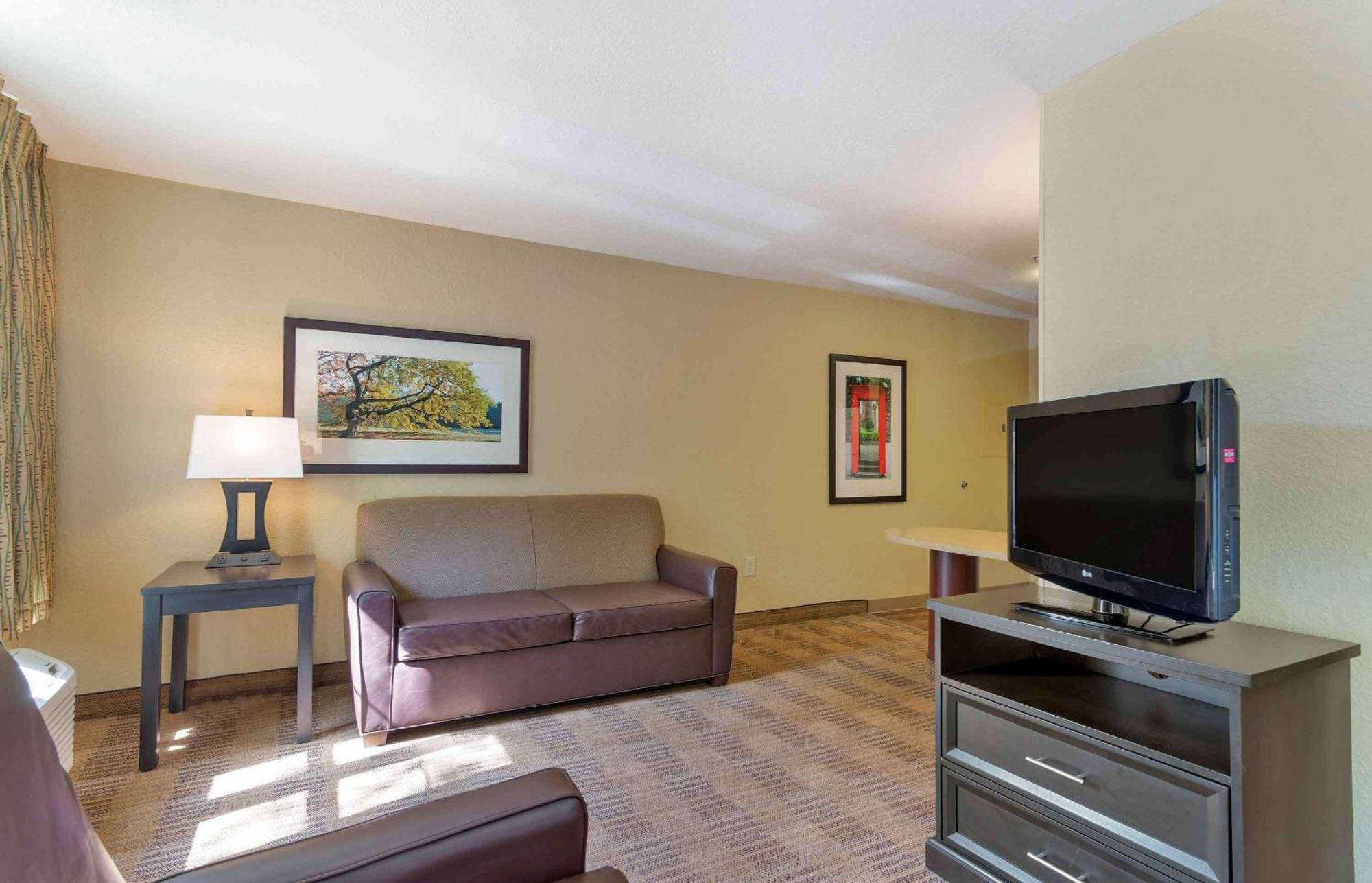 Extended Stay America Select Suites - Orlando - Maitland - Summit Tower Blvd Altamonte Springs Exteriör bild